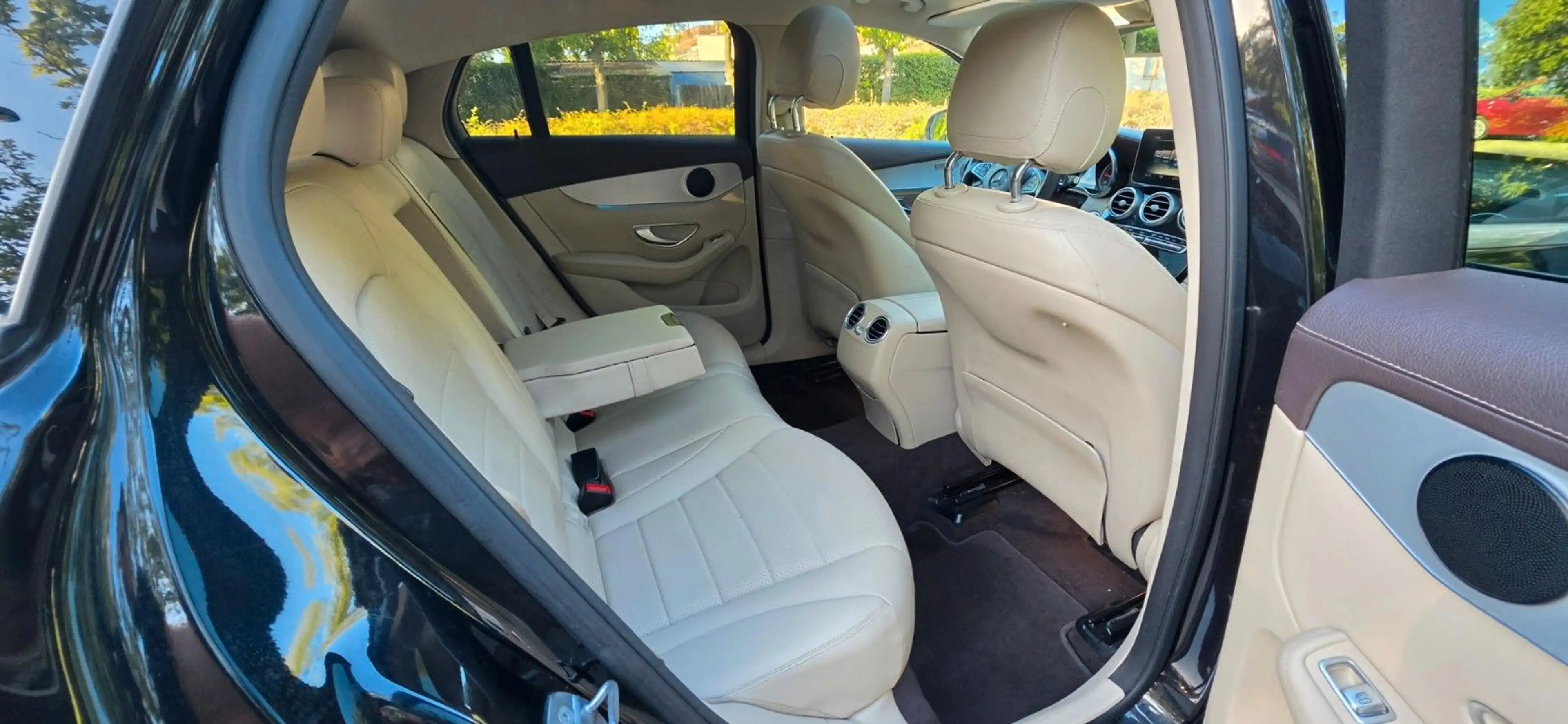Mercedes-Benz GLC 220 Coupe 4Matic S-Dach  360Kamera Hu-Displa — photo 12