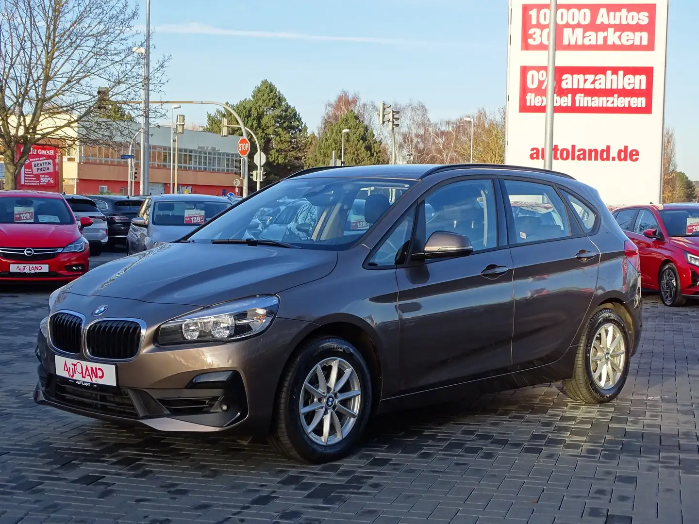BMW 218 218i Advantage Navi Sitzheizung AHK PDC Beżowy - 2