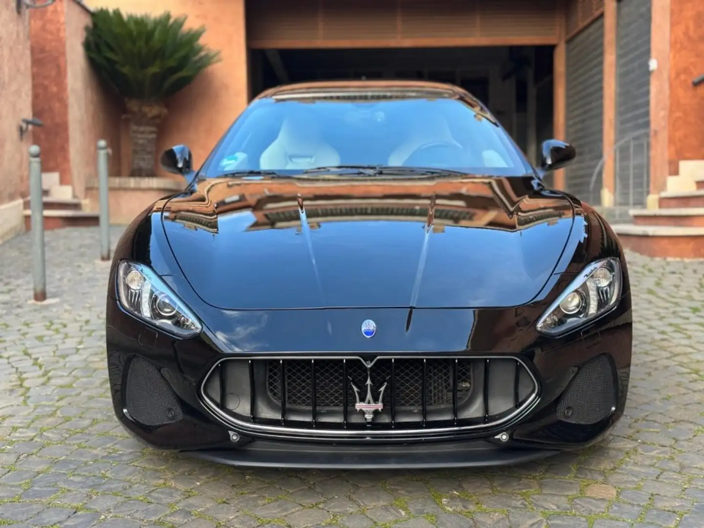 Maserati GranTurismo 4.7 V8 Sport Nero - 2