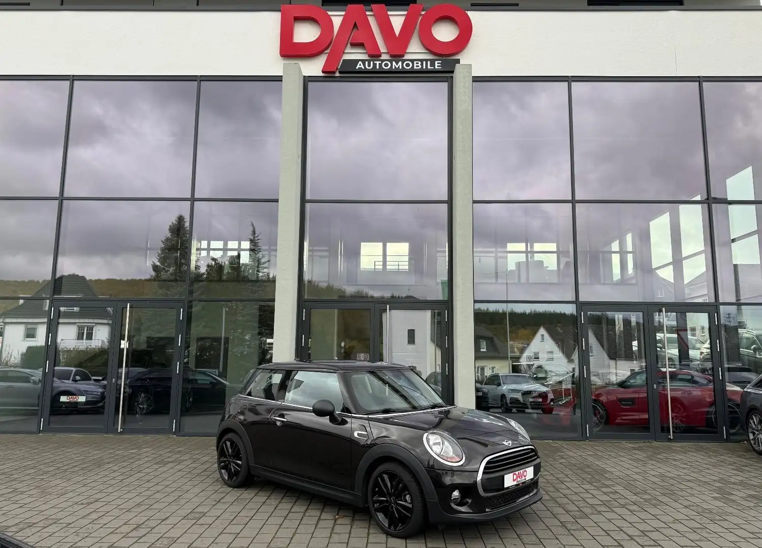 MINI One 3-trg. Pepper Paket JCW Braun - 1