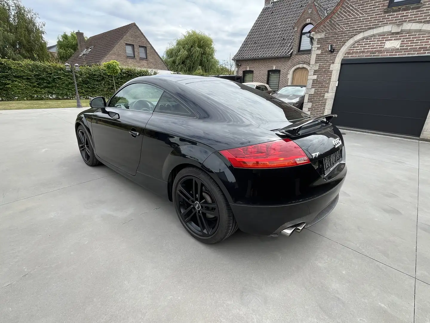 Audi TT Coupe 2.0 TFSI S tronic Zwart - 2