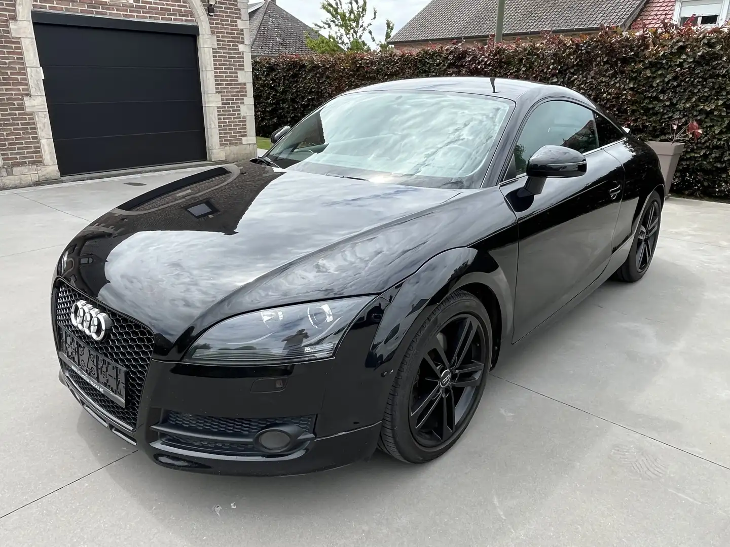Audi TT Coupe 2.0 TFSI S tronic Zwart - 1
