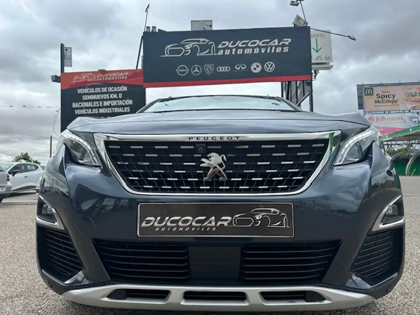 Peugeot 5008 1.5BlueHDi S&S GT Line 130 Gris - 1