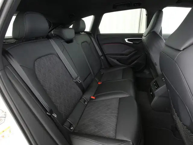 Audi A5 view 14