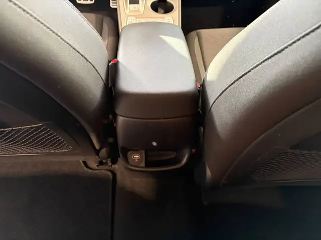 Hyundai Kona view 13