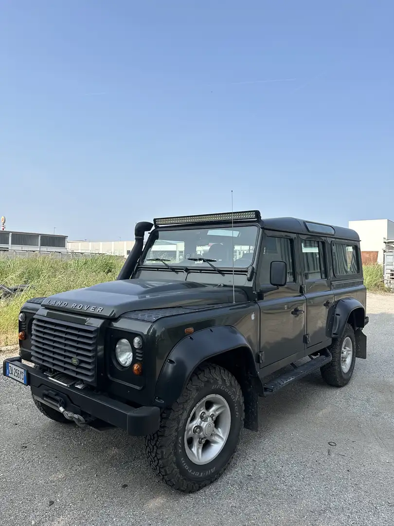Land Rover Defender 110 2.4 td E SW - 1