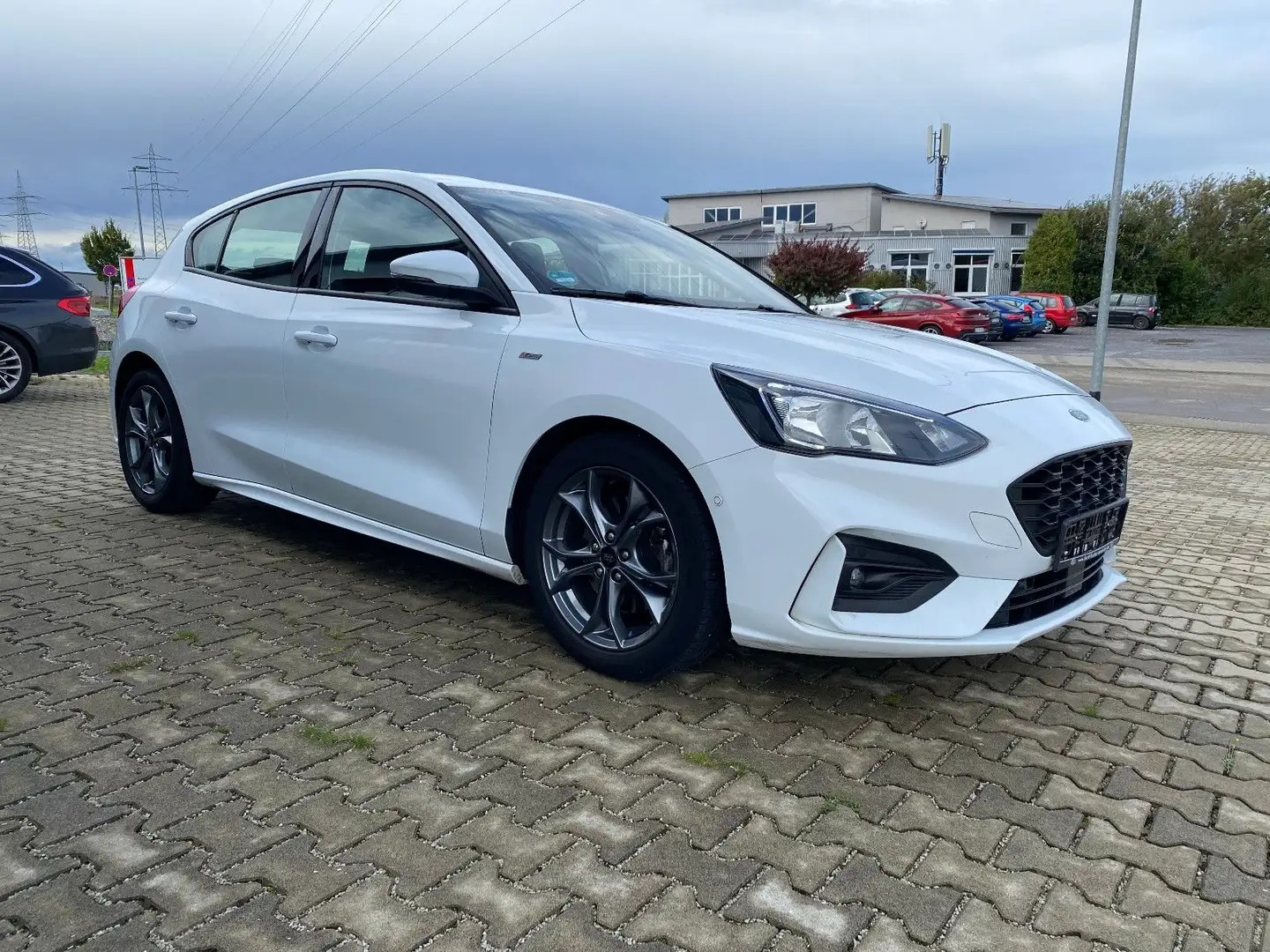 Ford Focus Lim.2.0  ST-Line NAVI/SH/LM17"/SPORT-SITZE Blanc - 1