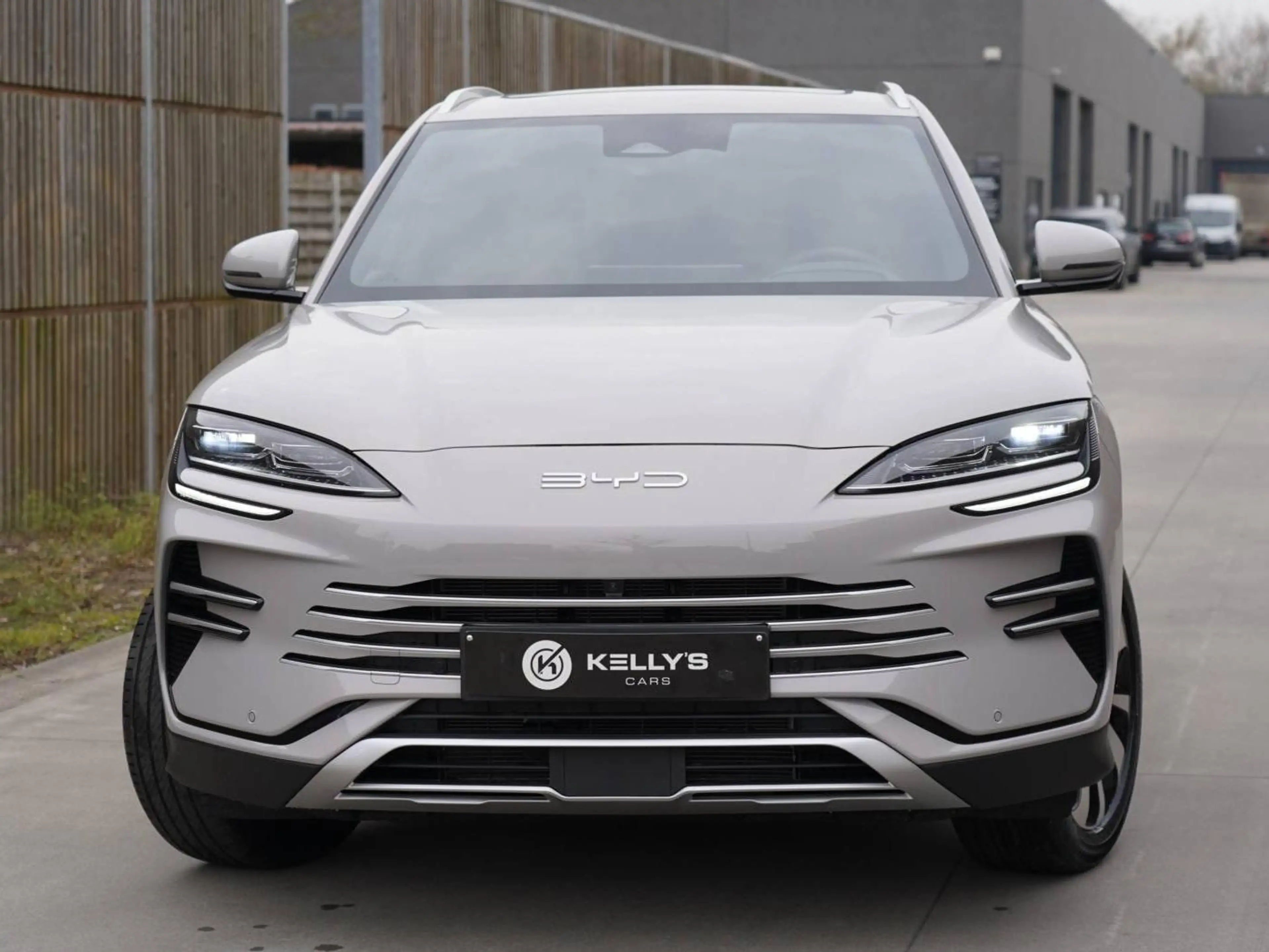 BYD Seal U DM-i Comfort 1.5 PHEV (160 kw)**Nieuwe wagen! — photo 6