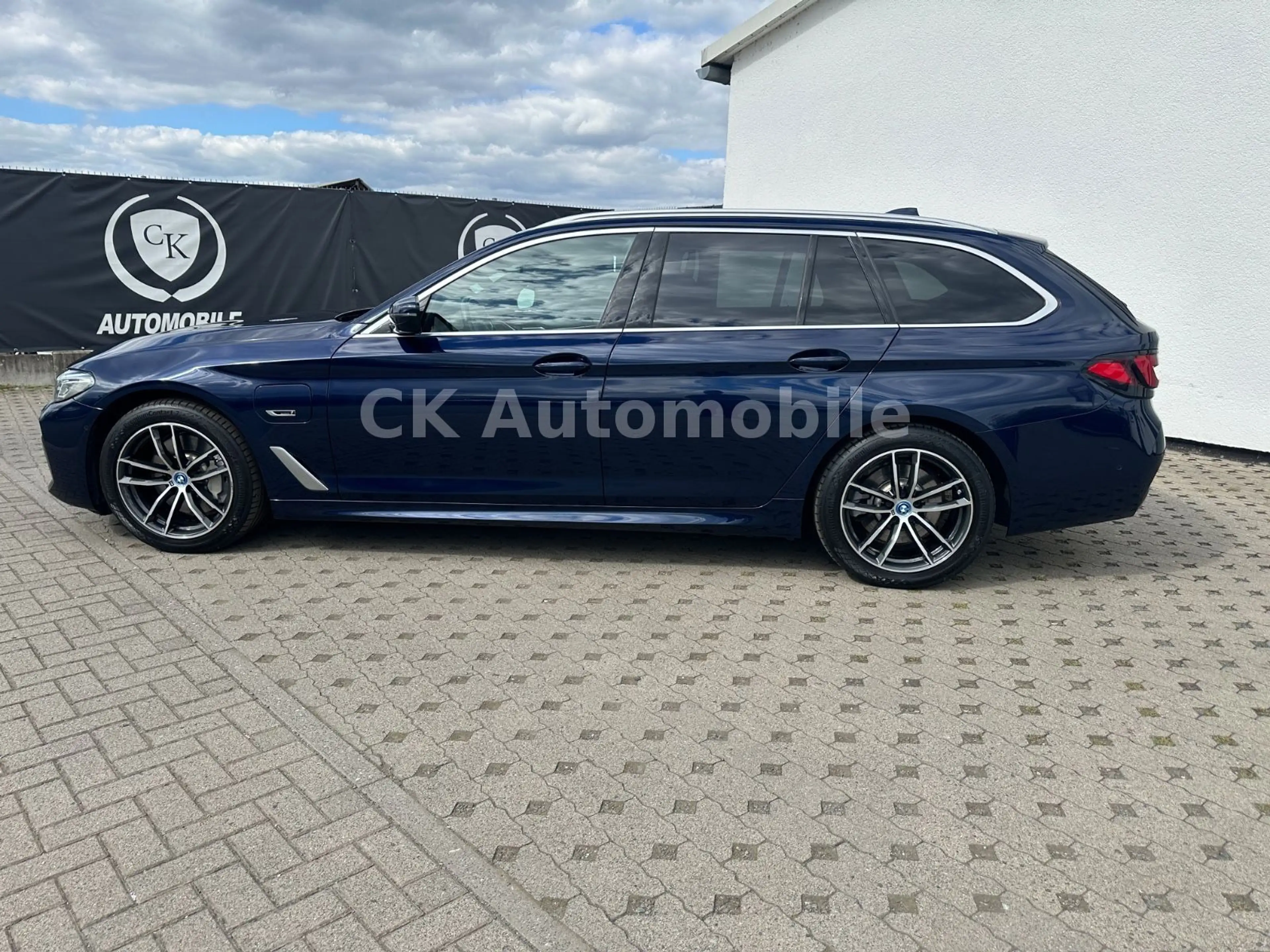 BMW 530 e Touring M Sport/Head-Up/Laser/Kamera — photo 8