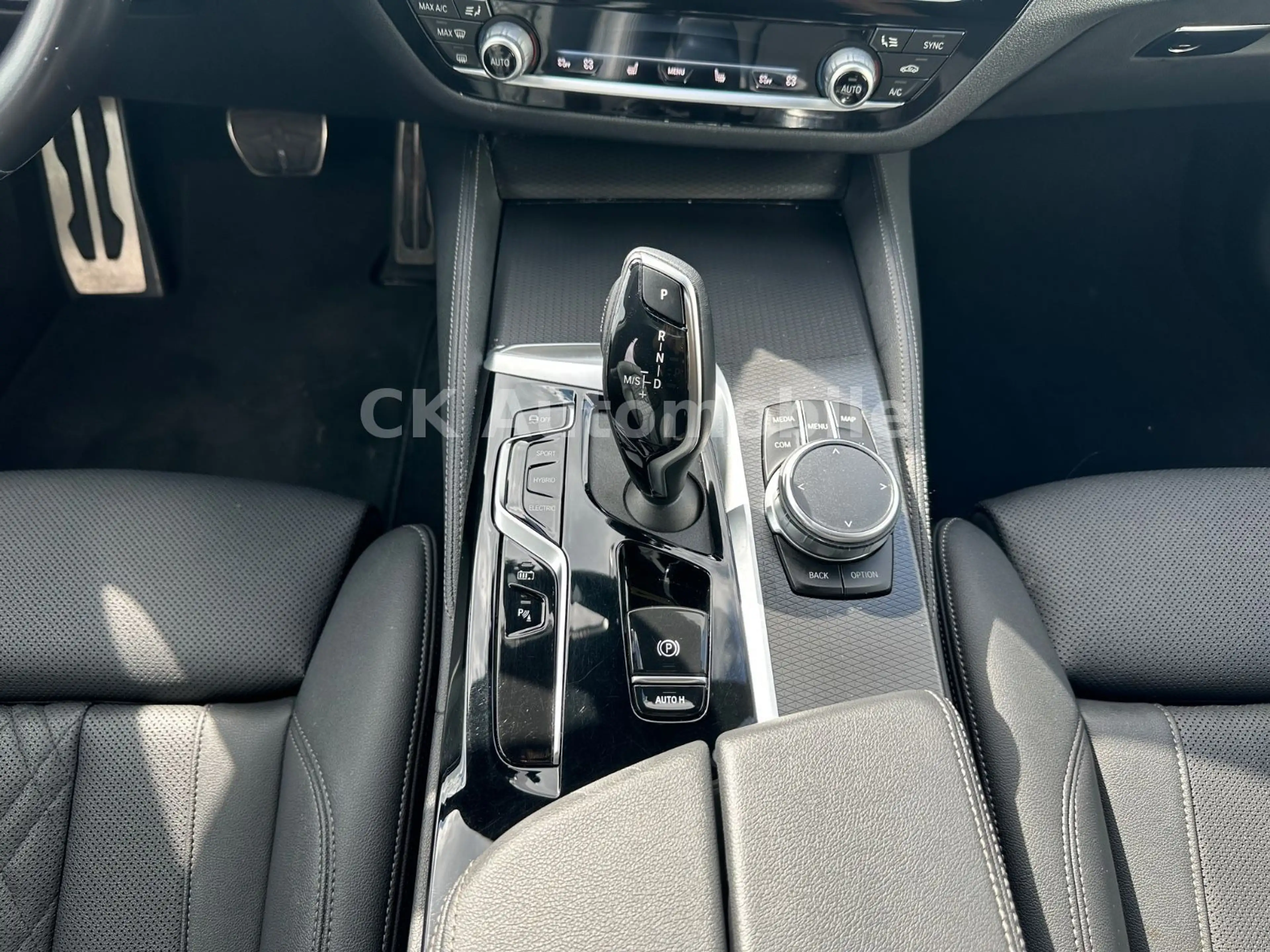 BMW 530 e Touring M Sport/Head-Up/Laser/Kamera — photo 15