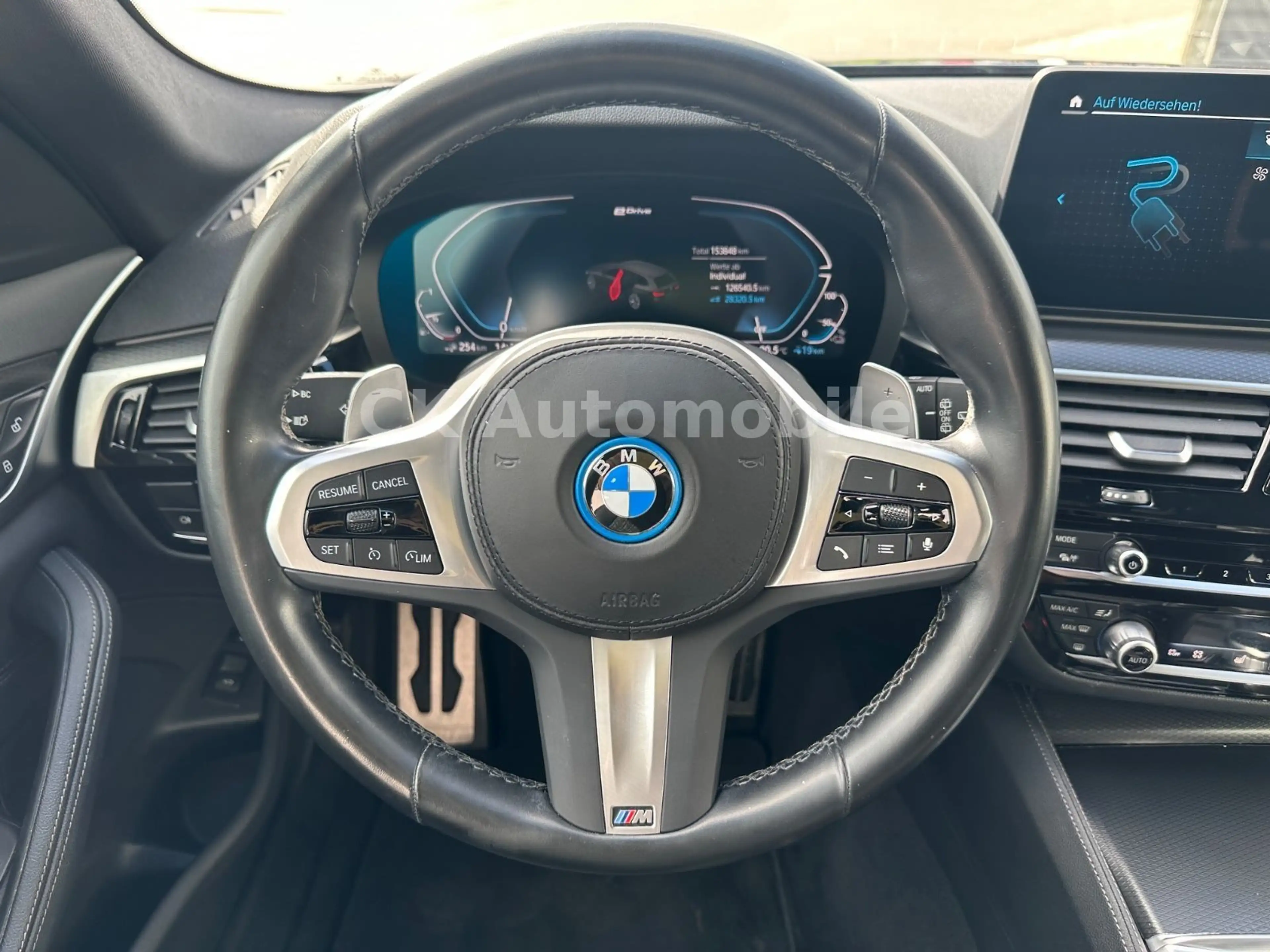 BMW 530 e Touring M Sport/Head-Up/Laser/Kamera — photo 10