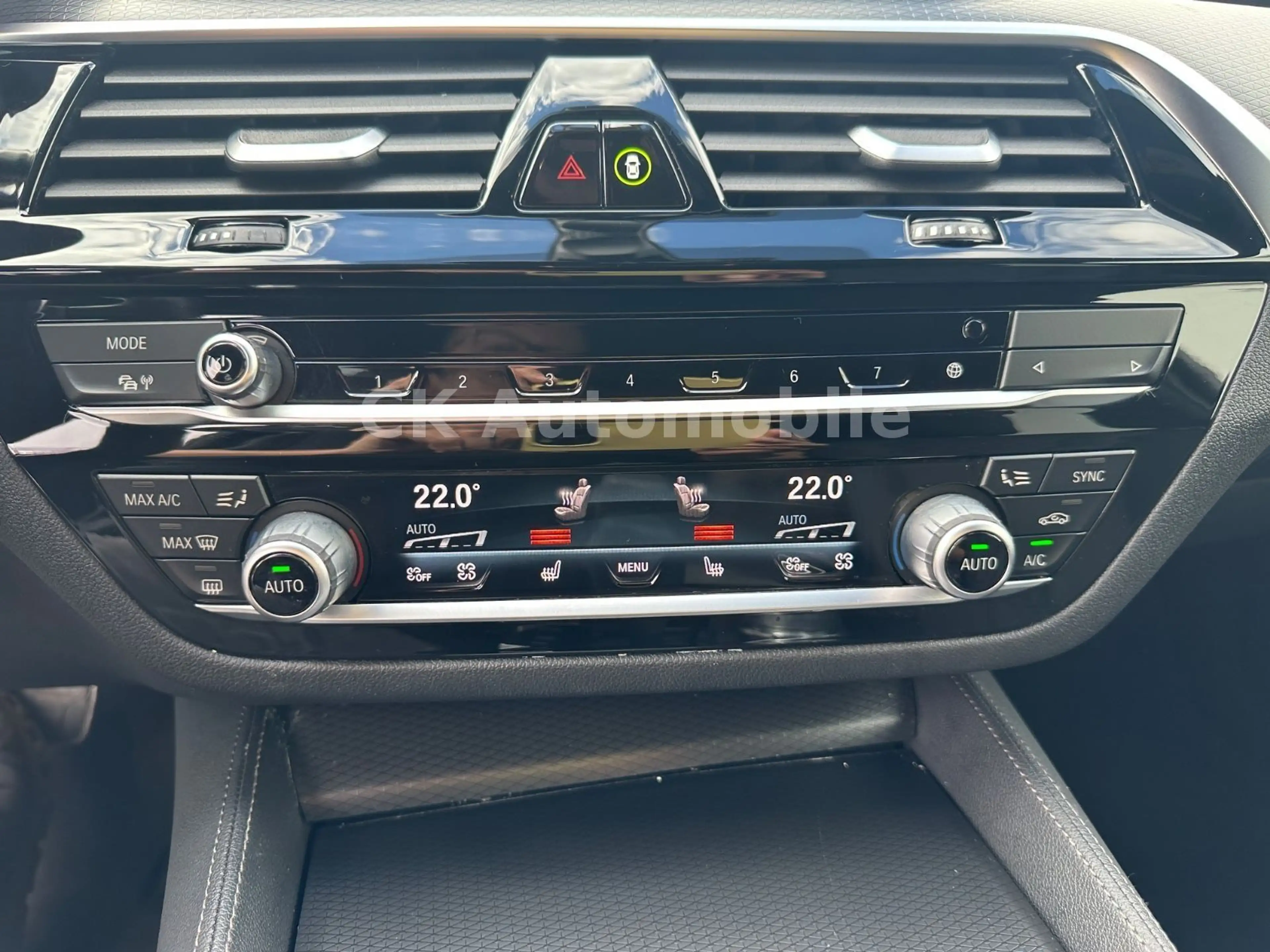 BMW 530 e Touring M Sport/Head-Up/Laser/Kamera — photo 11