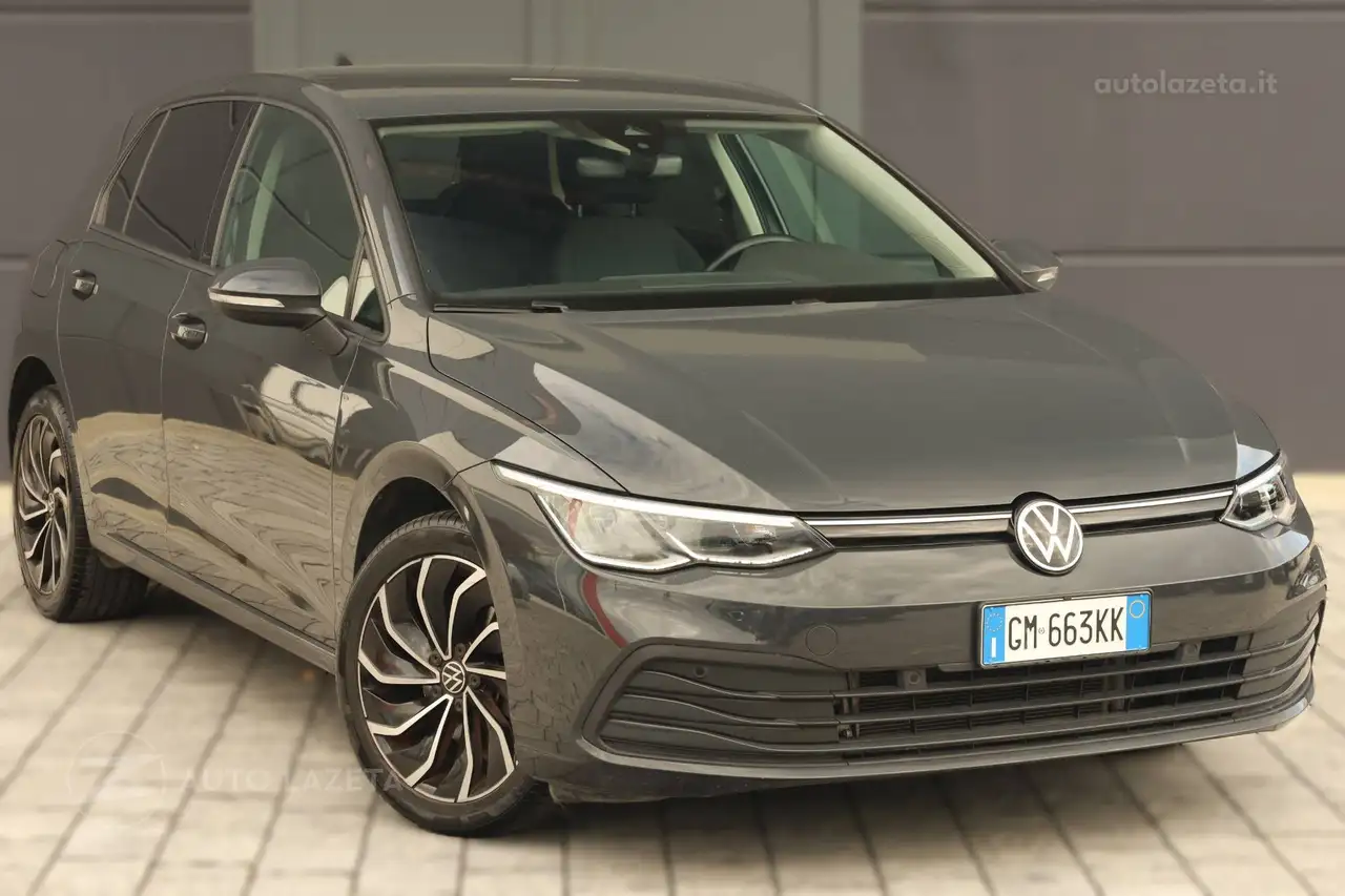 2023 Volkswagen Golf 1.5 TSI EVO ACT Life, photograph 1