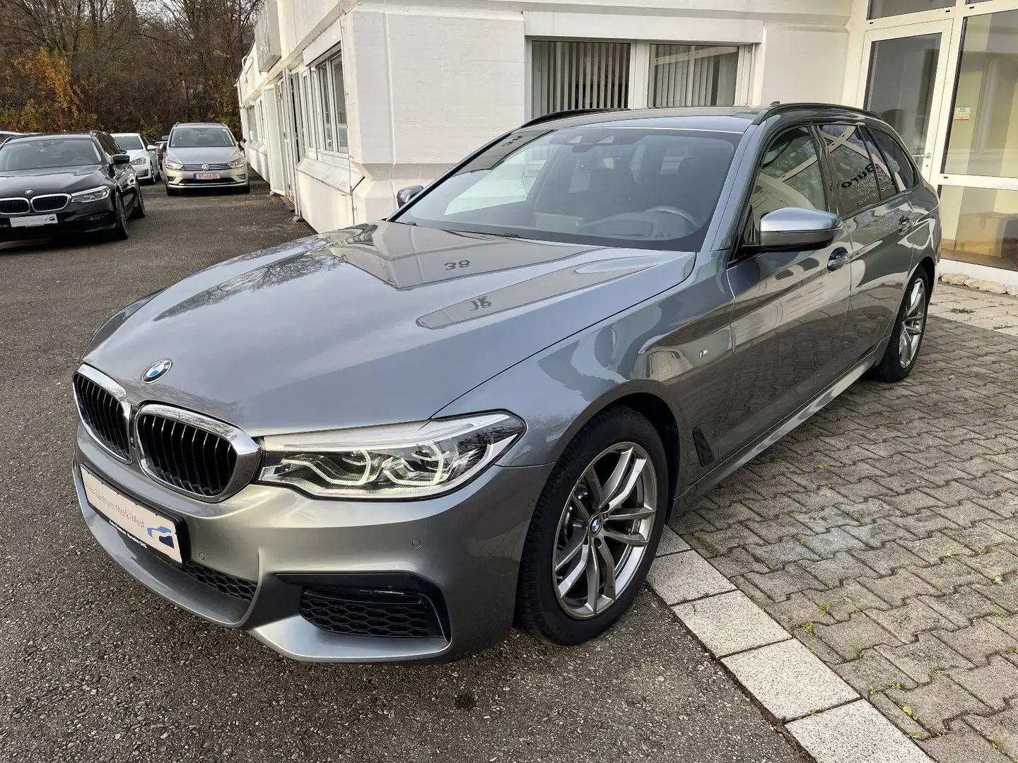 BMW 520 5 Touring 520 d M Sport Bleu - 1