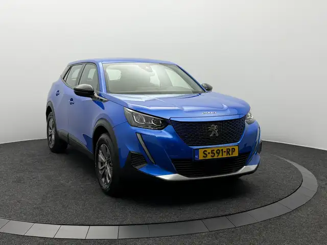 Peugeot e-2008 view 5