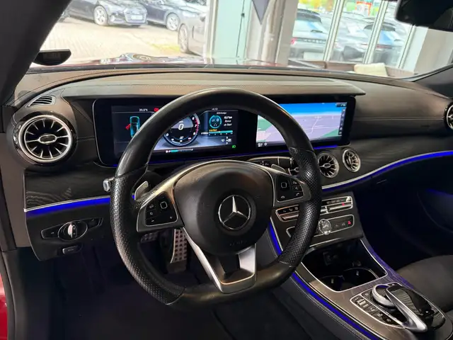Mercedes-Benz E-Class view 11
