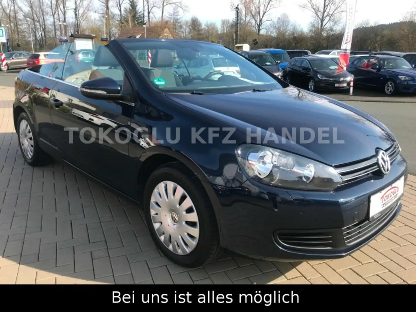 Volkswagen Golf Cabriolet Basis 2.0 VI BMT 2,0 TDI NAVI SITZH Klimaautom SHZ Blue - 1