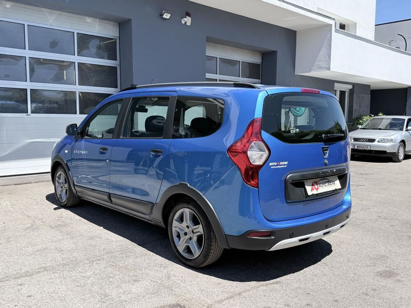 Dacia Lodgy Stepway SCe 100 7-Sitzer **Kamera/Sitzheiz** — photo 5