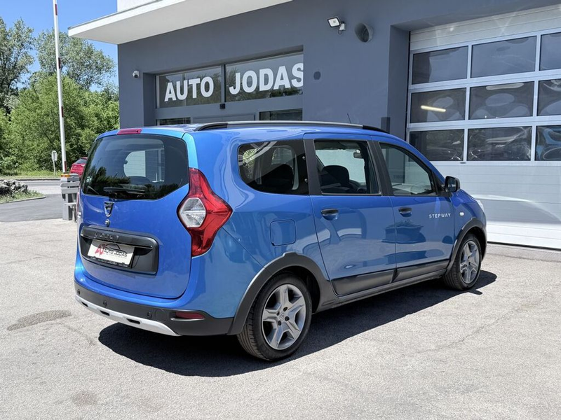 Dacia Lodgy Stepway SCe 100 7-Sitzer **Kamera/Sitzheiz** — photo 7