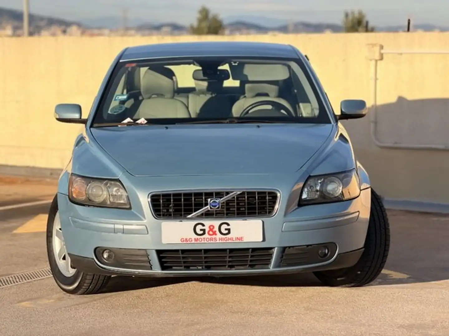 Volvo S40 1.6 Momentum Azul - 2
