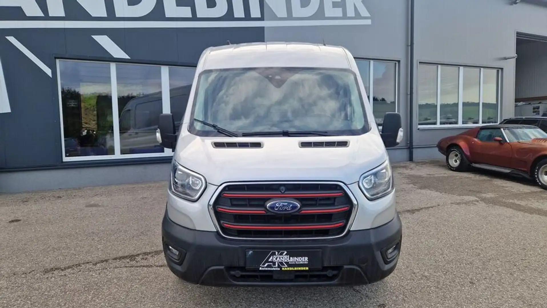 Ford Transit Kasten 2,0 EcoBlue L2H2 350 Trend Aut. Argent - 2