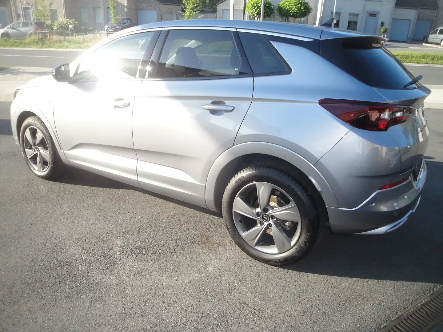 Opel Grandland Grandland 1.2 DI Elegance Grijs - 2