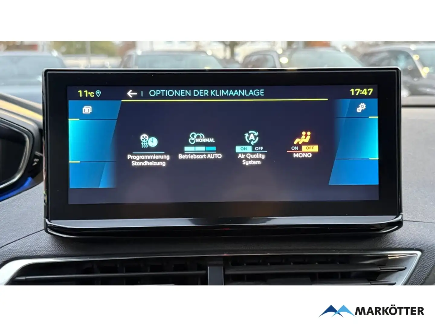 Peugeot 3008 Hybrid4 300 GT Plug-In EU6d Focal Sound/ACC Grau - 2