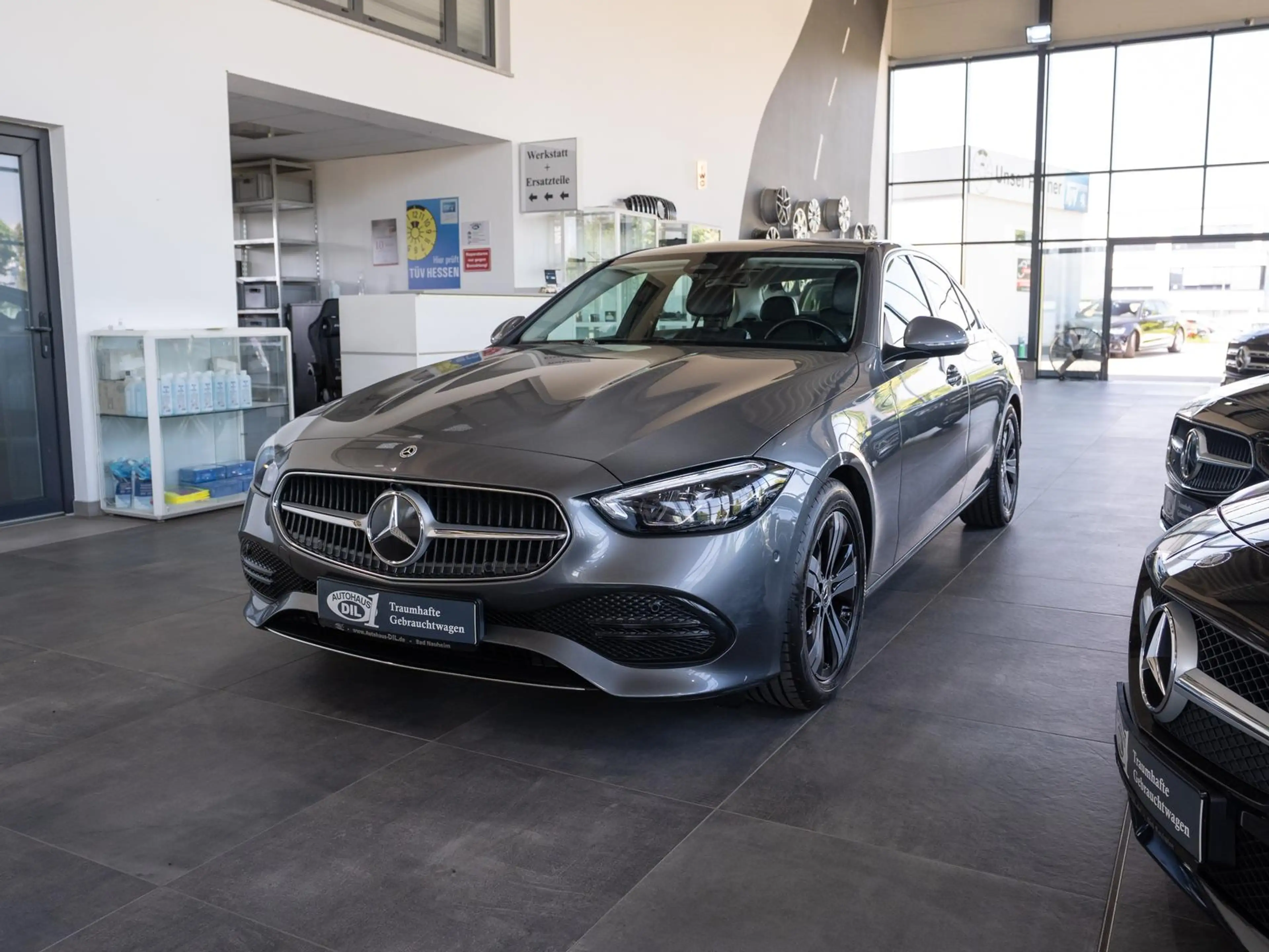 Mercedes-Benz C 180 9G *AVANTGARDE*RFK*AMBIENTE*TOTWINKEL*MBUX — photo 3