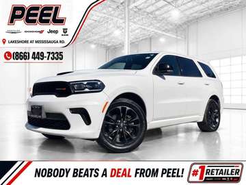 GT Blacktop | 6 Seat | Sunroof | Alpine | AWD