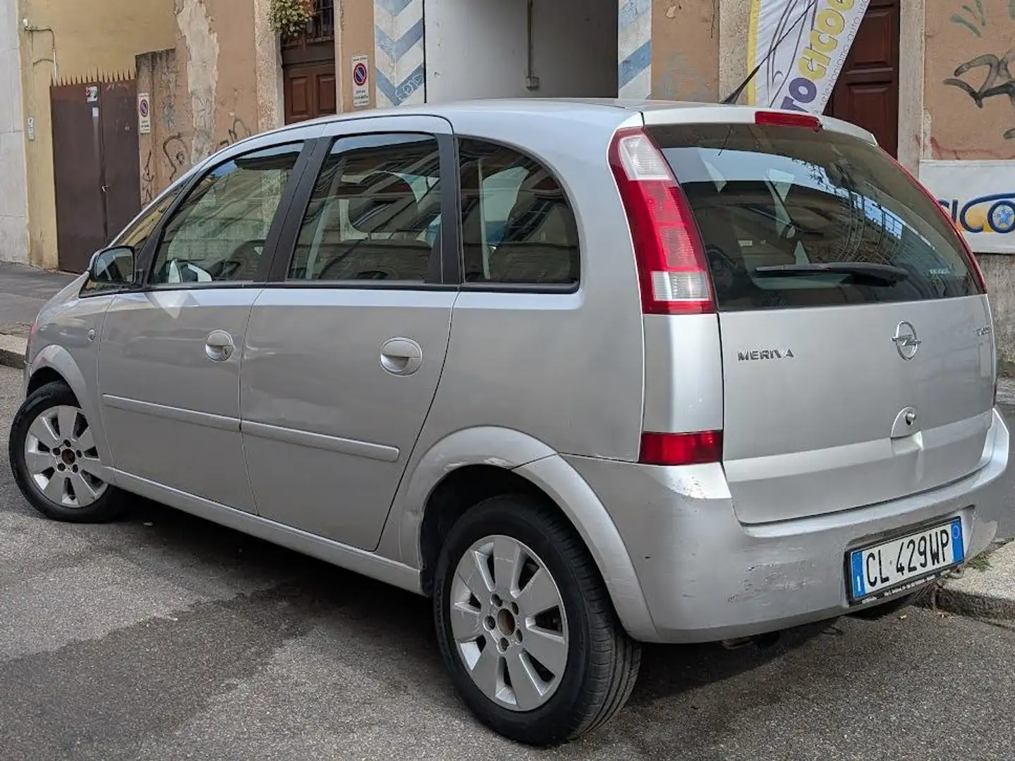Opel Meriva 1.7 cdti Cosmo 101cv solo 55.000 km !! (VEDI NOTE) Срібний - 2