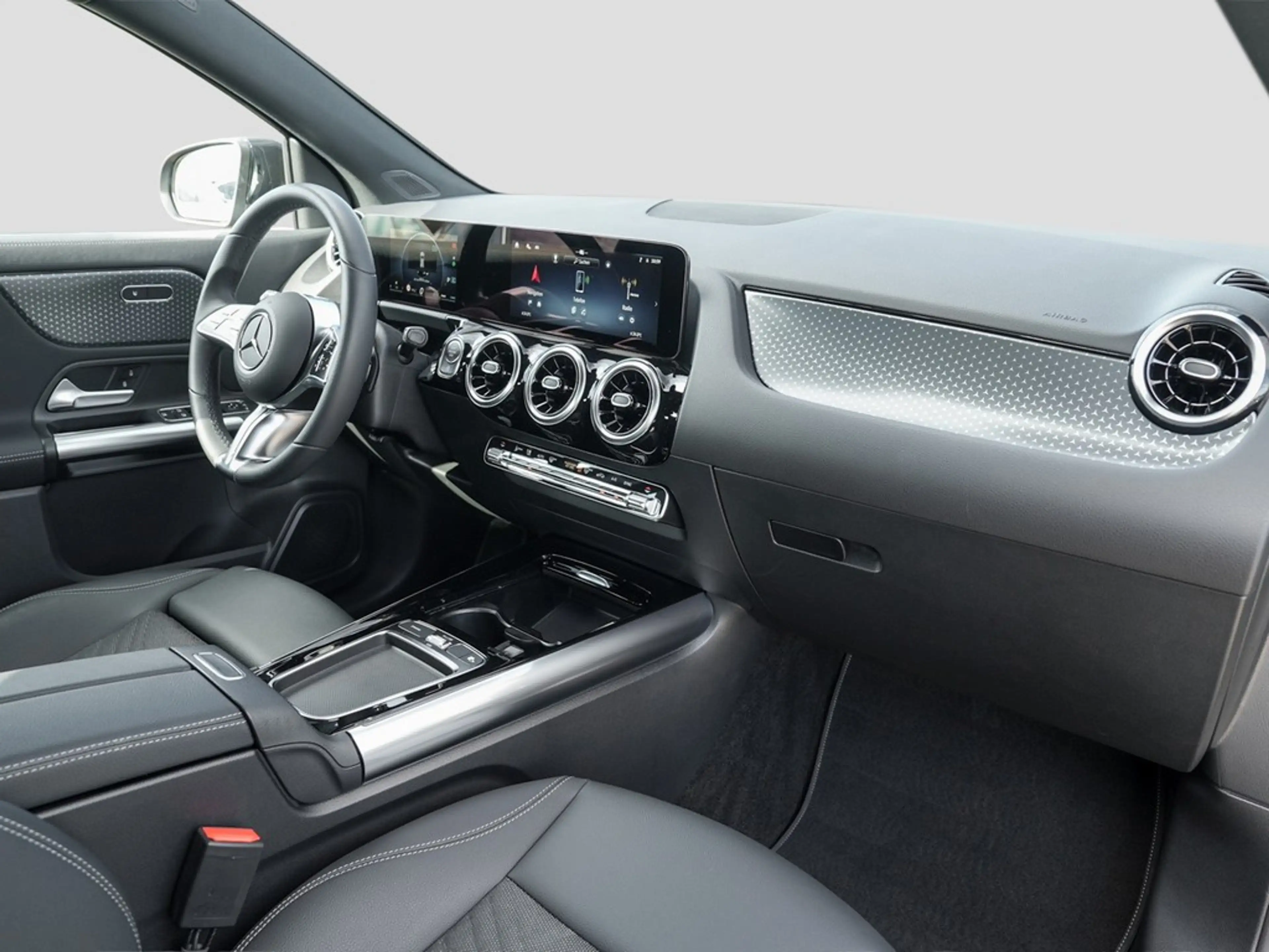 Mercedes-Benz GLA 200 Desingpaket Advanced *LED*AHK*Navi*Kamera*Kessy... — photo 8