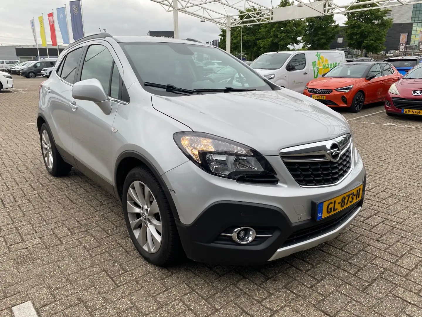 Opel Mokka 1.4 T Cosmo 140pk | Navigatie | Trekhaak | Achteru Gris - 2
