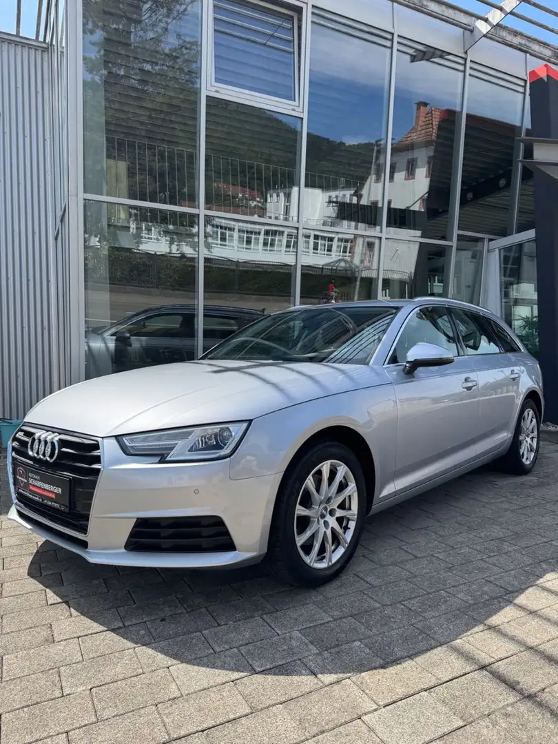 Audi A4 Avant ultra + 8fach+Top Silber - 1
