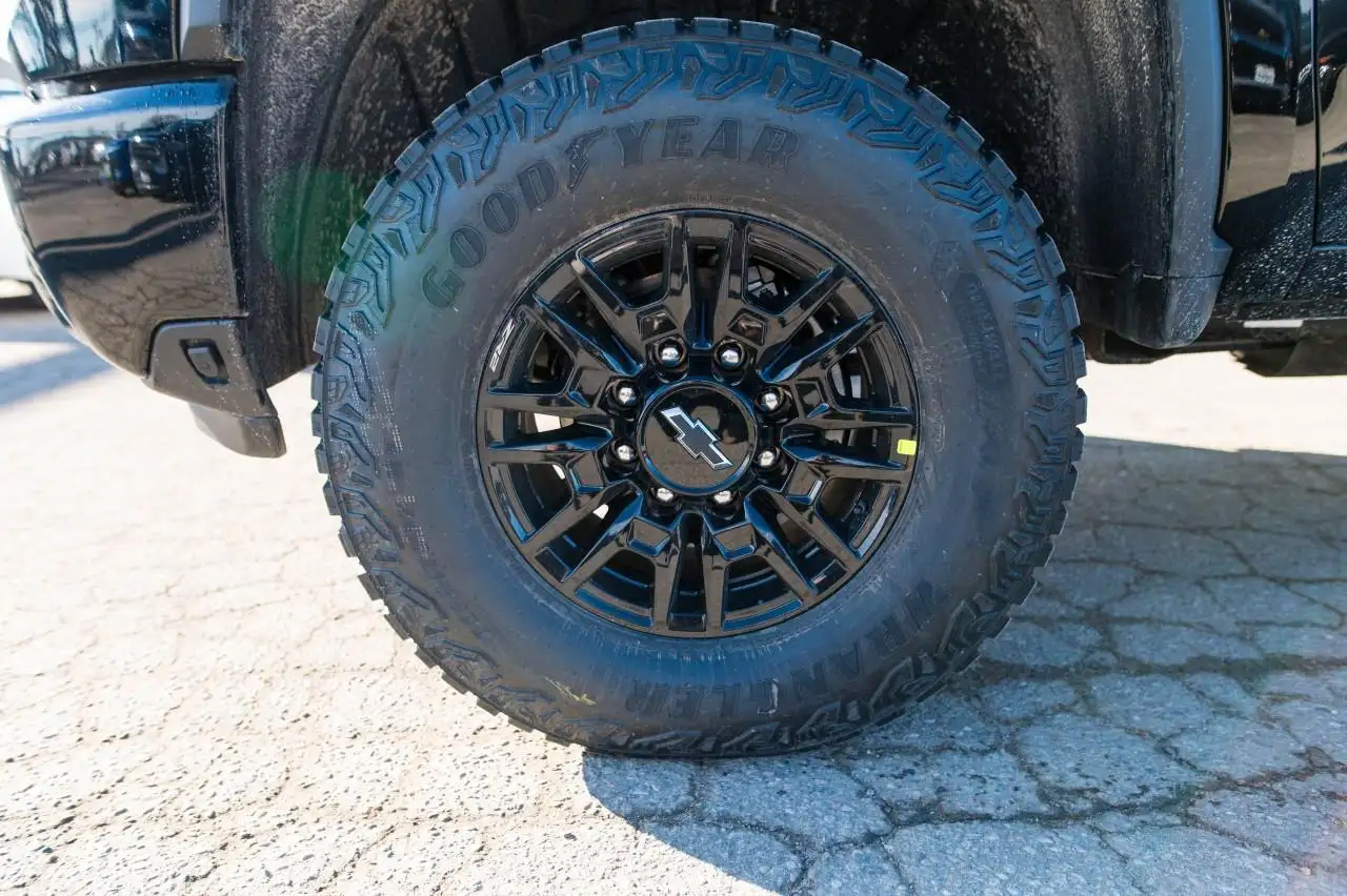 Chevrolet Silverado 2500 снимка Chevrolet Silverado 2500