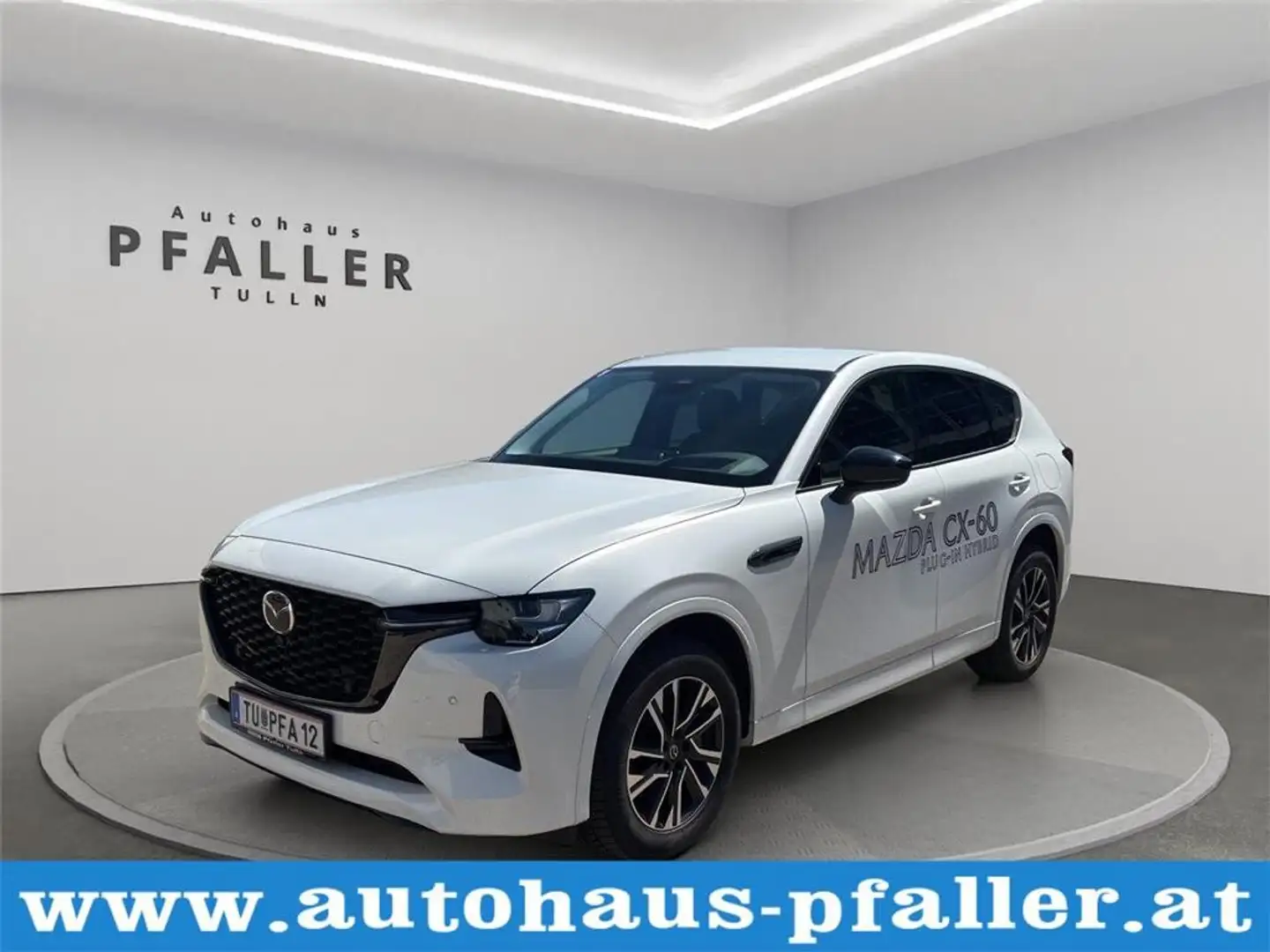 Mazda CX-60 2.5L e-SKYACTIV PHEV AWD HOMURA Aut. Weiß - 2