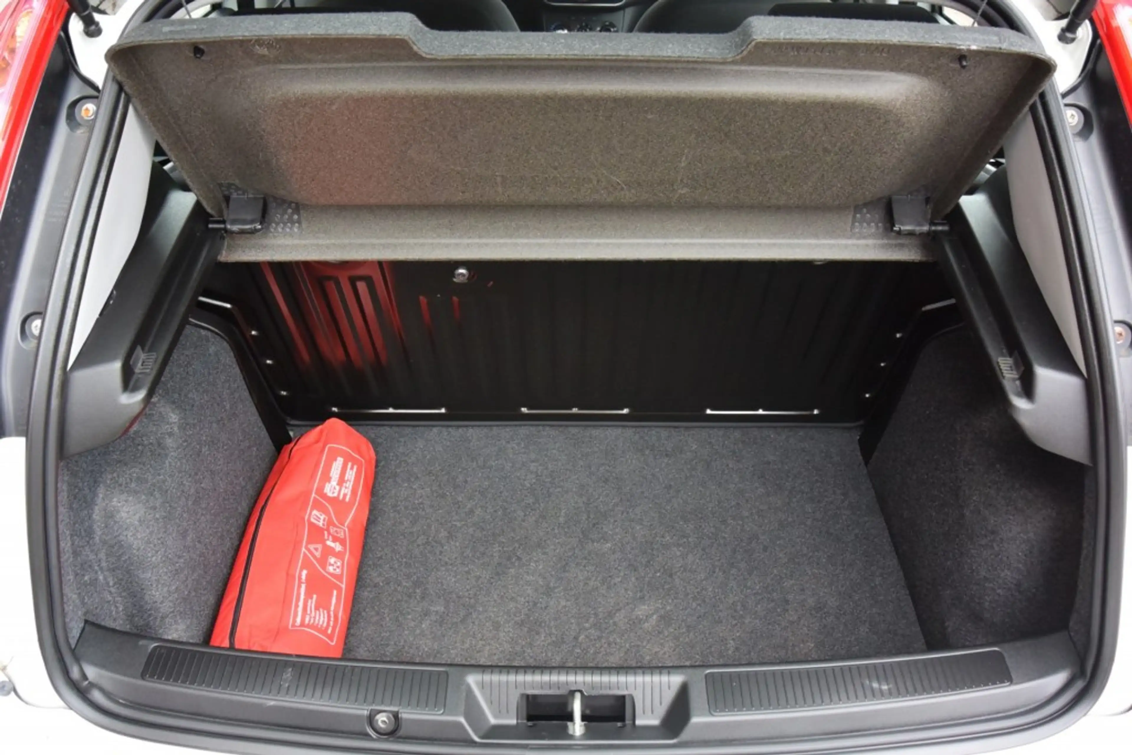 Fiat Punto 0.9 TWINAIR POP — photo 9