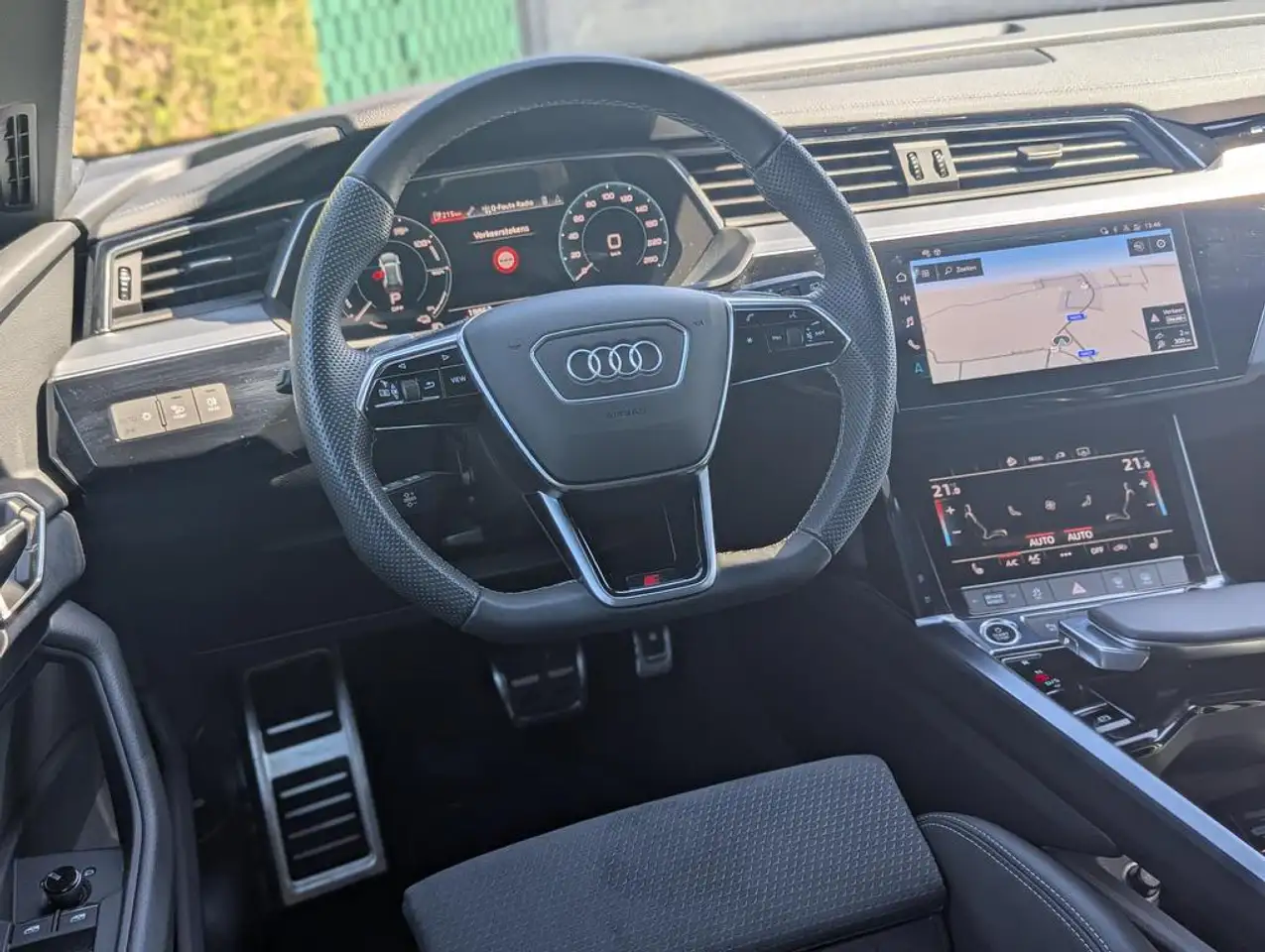 Audi Q8 e-tron 2x S-line- sportstuur- B&O -106 kWh 12