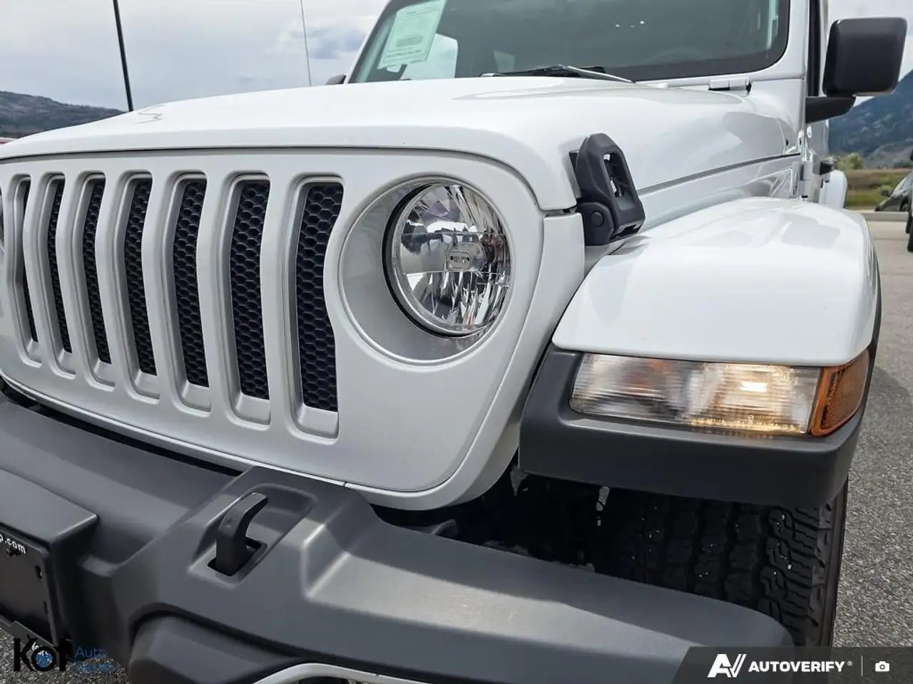 Jeep Wrangler снимка Jeep Wrangler