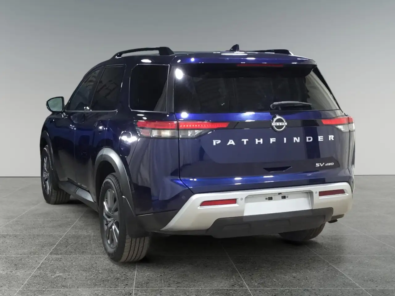 Nissan Pathfinder снимка Nissan Pathfinder