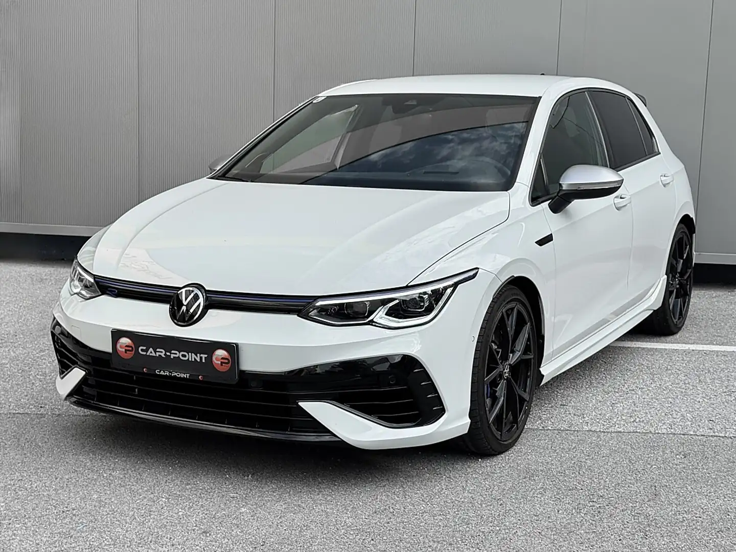 Volkswagen Golf 2,0 TSI R 4MOTION DSG Akrapovic Weiß - 1