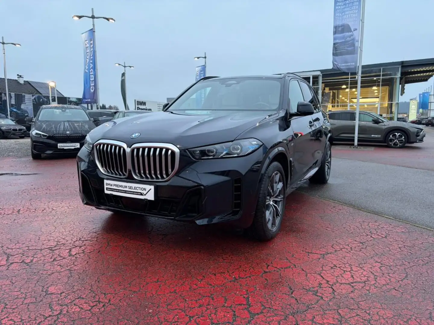 BMW X5 X5 xDrive50e Schwarz - 2