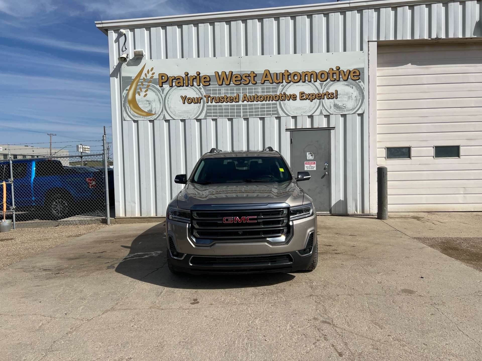 2022 GMC Acadia AT4 AWD 6 Passenger | Command Start | Power Tailga — снимка 1