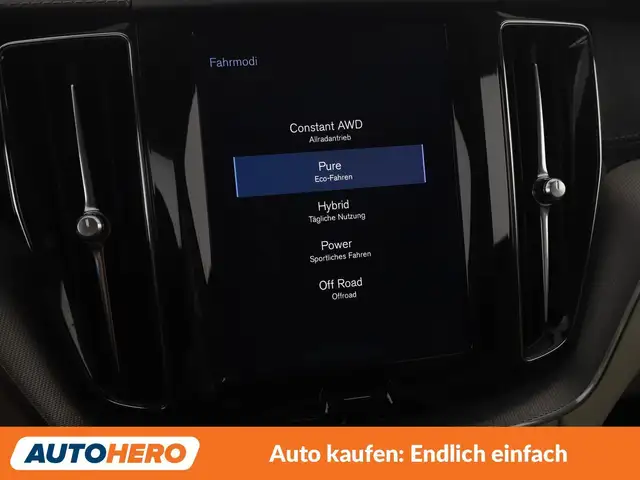 Volvo XC60 view 29