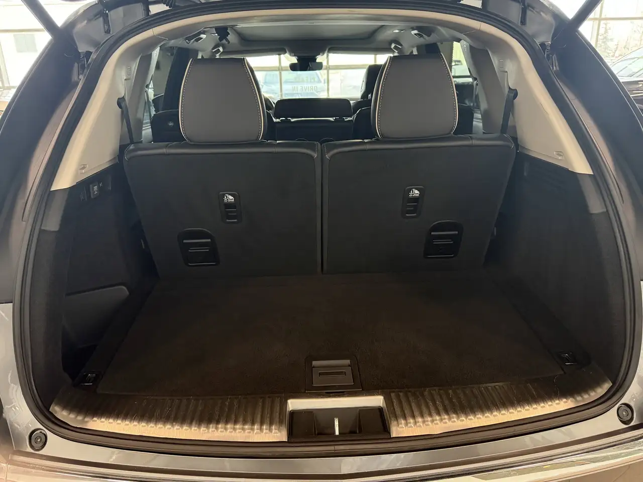 Acura MDX снимка Acura MDX