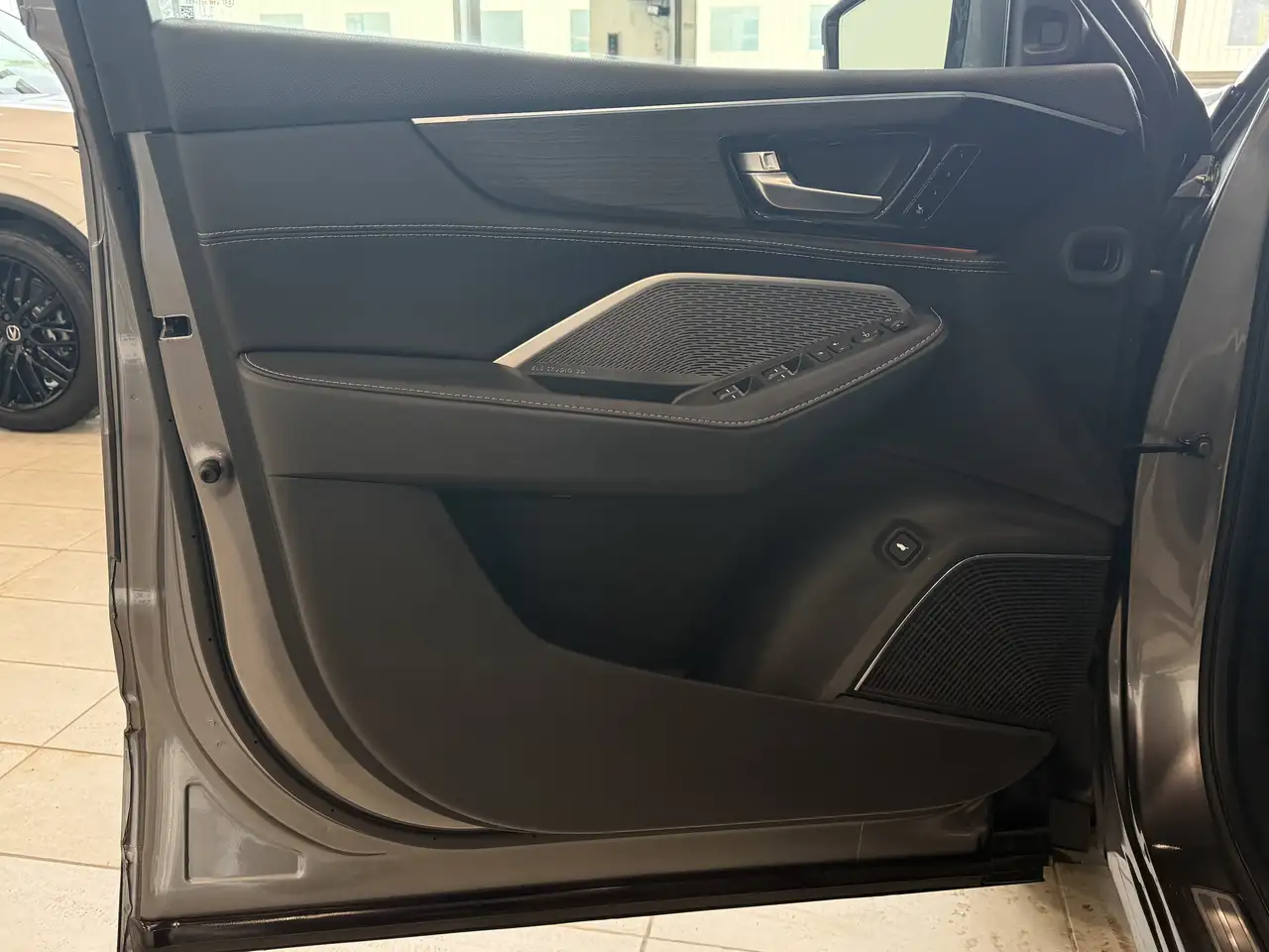 Acura MDX снимка Acura MDX