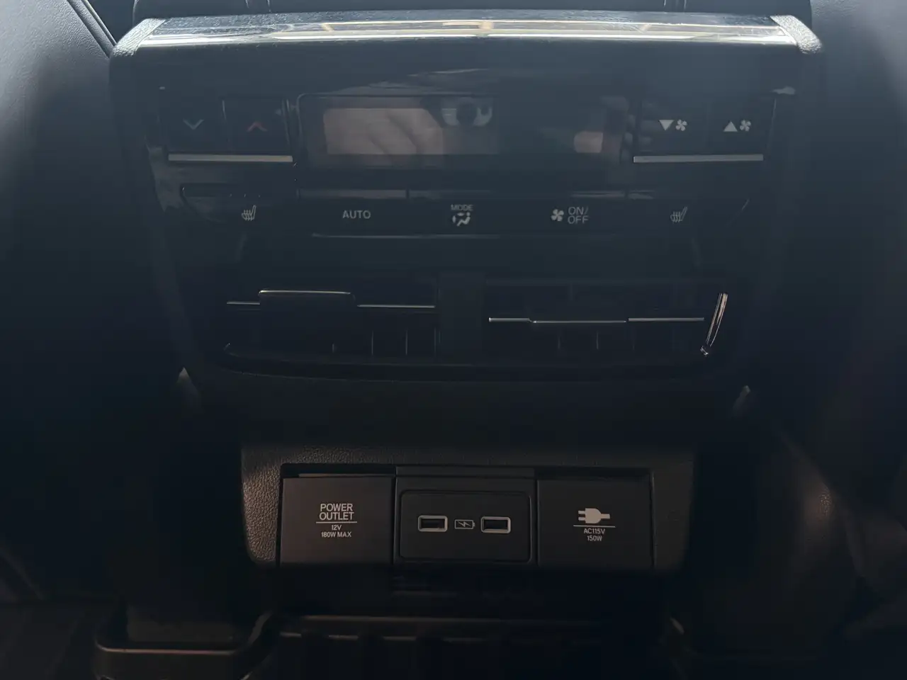 Acura MDX снимка Acura MDX
