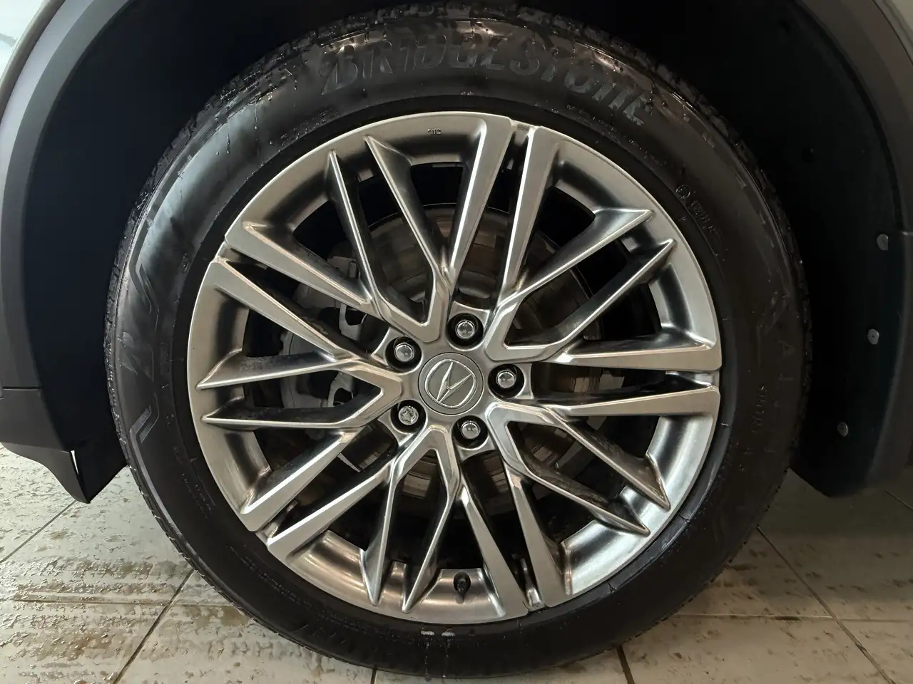 Acura MDX снимка Acura MDX