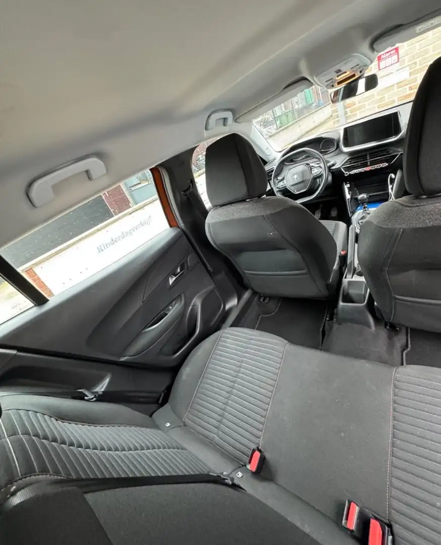 Peugeot 2008 Oranje - 2