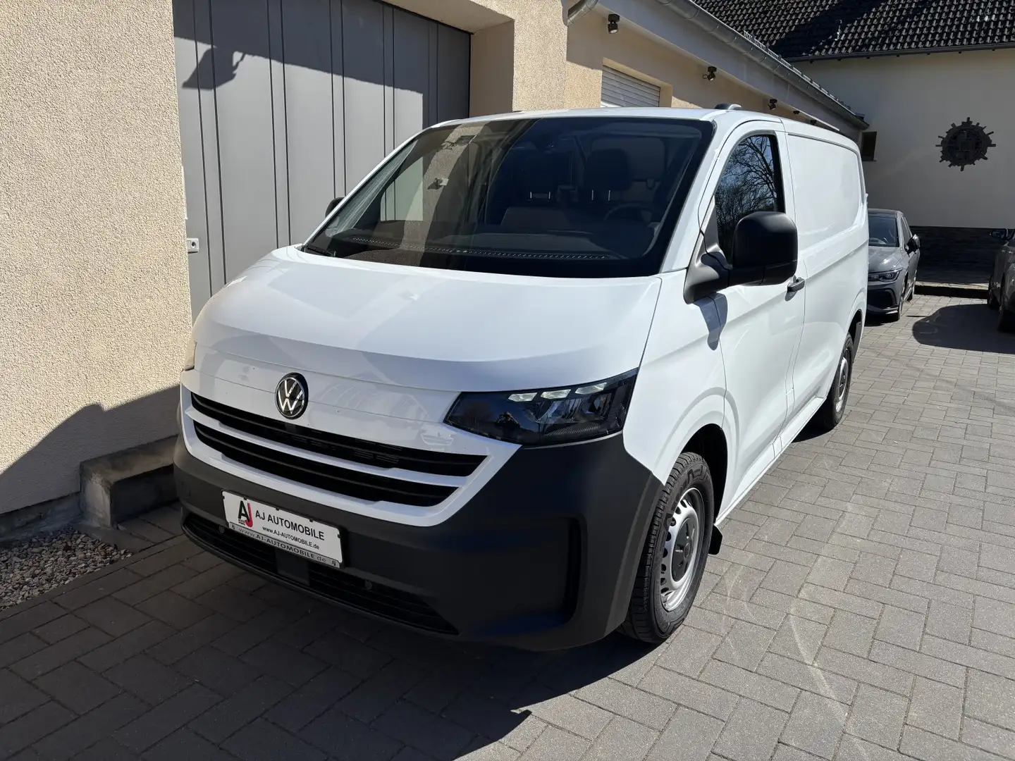 Volkswagen T7 Kastenwagen New Transporter Lager und Vorlauf Wit - 2