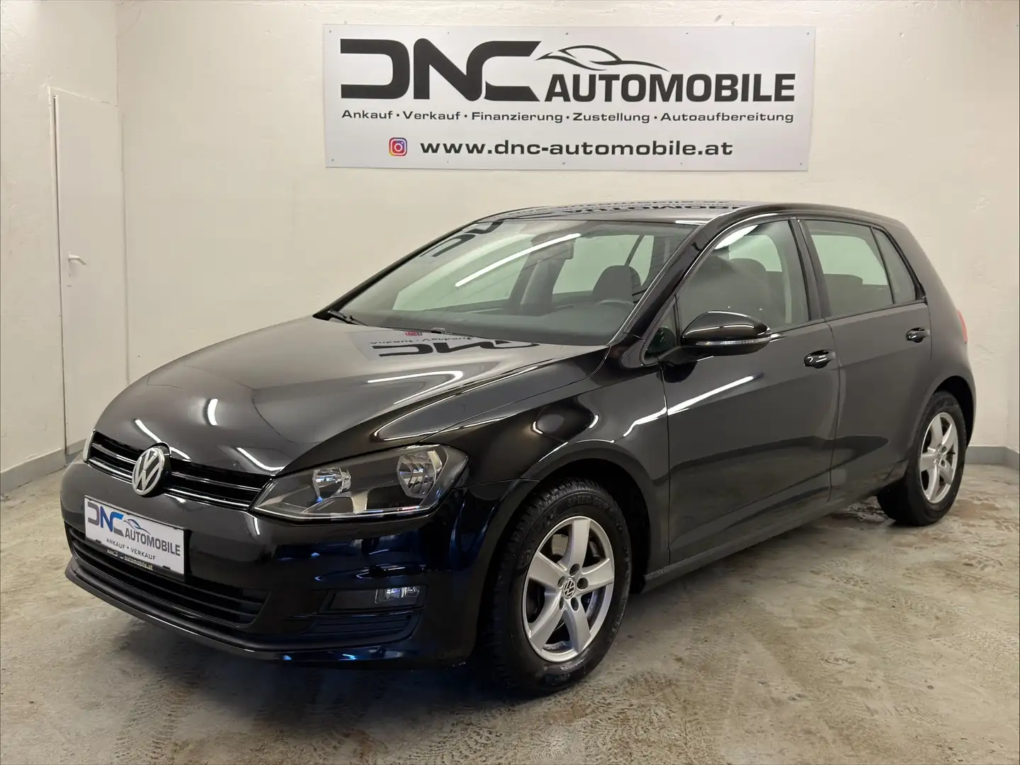 Volkswagen Golf 1,6 BMT TDI DSG*1.HAND*SHZ* Schwarz - 1